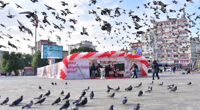 Bornova’da ‘Yeni Yıl Hediyelik Eşya Günleri’ başladı