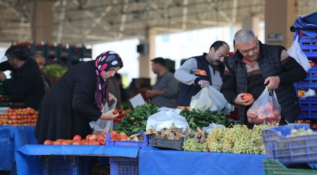 Gaziemir’de esnaf memnun, vatandaş mutlu