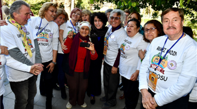 “Kadınların Sahnedeki Sesi” İzmir Sanat’taydı