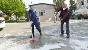  Çiğli İnönü Mahallesi’nde Dip Bucak Temizlik