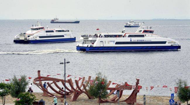 İZDENİZ'de Konak-Bostanlı hattı da devrede