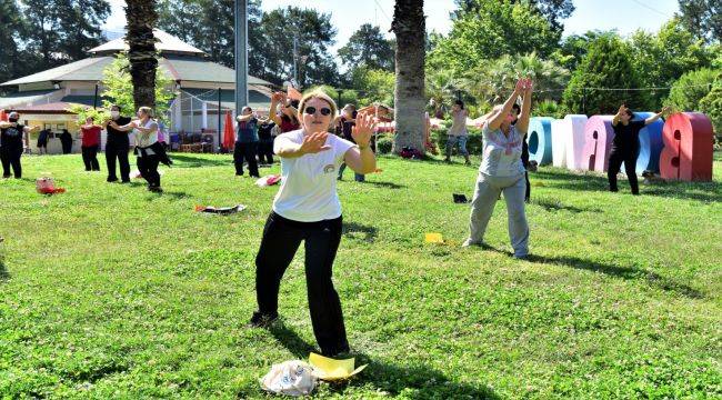 Bornova’da spor kursları açık alanlara taşındı