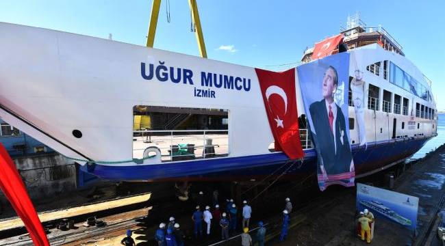 Uğur Mumcu Feribotu törenle denize indirildi