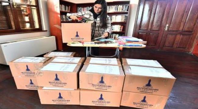Türkiye'nin dört bir yanına 30 bin kitap gönderildi