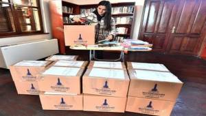Türkiye'nin dört bir yanına 30 bin kitap gönderildi