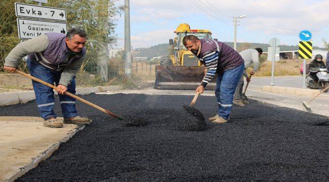Gaziemir'de 2021 yılında 2 bin 500 ton asfalt serildi 