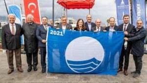 İzmir Körfezi'nin tek marinasına Mavi Bayrak
