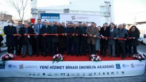 Mobilya Akademi açıldı