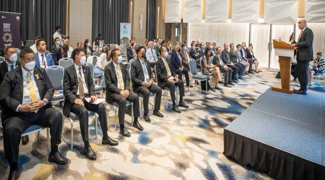 Başkan Soyer, EXPO 2026 hazırlıklarını Dubai’de anlattı