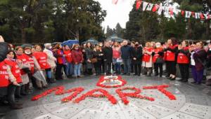 Bornovalı kadınlar 8 Mart’ta alanlara çıktı