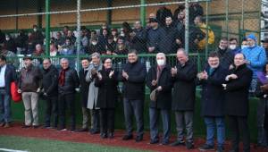 Futbolun efsaneleri Karşıyaka'da sahaya çıktı