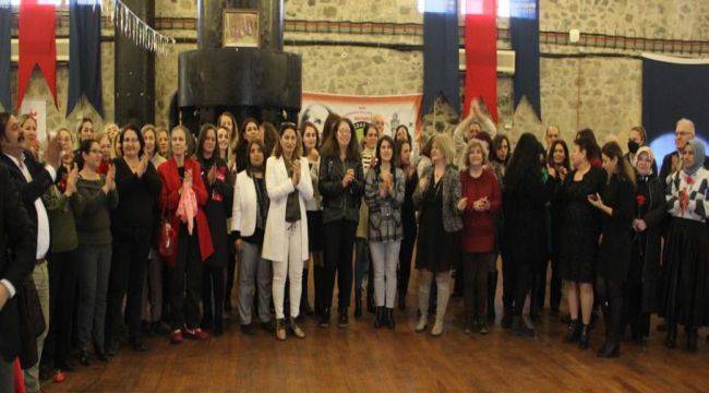 İzmir Çağdaş Demokrat Mali Müşavirleri Grubu'nun 8 Mart etkinliği