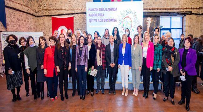 ''İzmir Toplumsal Cinsiyet Eşitliği Zirvesine Doğru'' çalıştayı