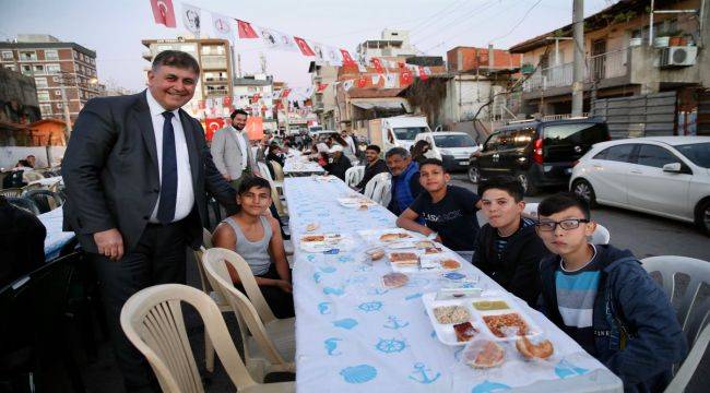 Örnekköy'de iftar buluşması