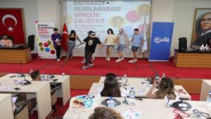 Bayraklı’da ‘Uluslararası Gençlik Festivali’ başladı