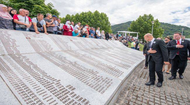 Soyer: “Avrupa’nın ortasında barışı katledenleri asla unutmayacağız”