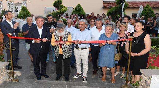 Atatürk’ün imzası Bornova’da 