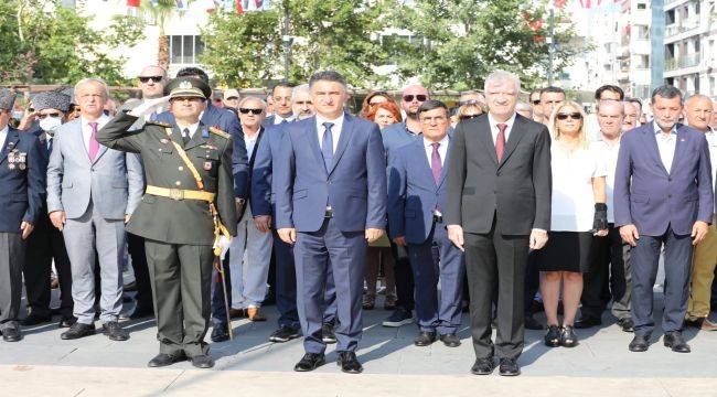 Narlıdere'de zafer kutlaması