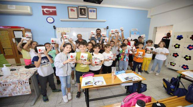 Bayraklı Belediyesi'nden can dostlara mama desteği 