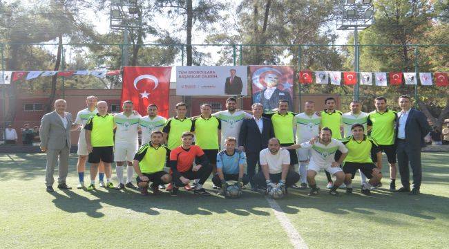 Bornova Belediyesi’nde birimler arası futbol heyecanı 