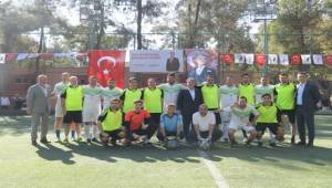 Bornova Belediyesi’nde birimler arası futbol heyecanı 