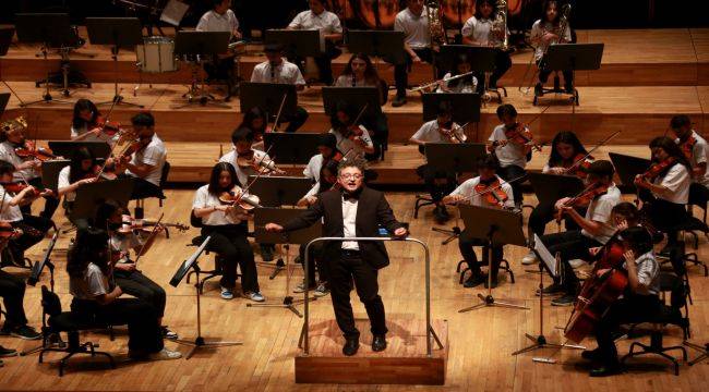 İNCİVAK Çocuk Orkestrası’dan muhteşem konser