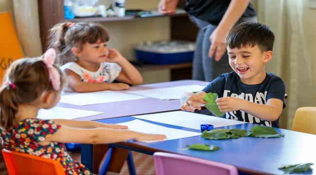 Bucalı çocuklar hem eğleniyor hem öğreniyor