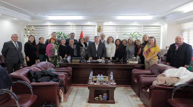 Kınık Belediyesi ve EBSOV Kadınlar Birliği buluşması