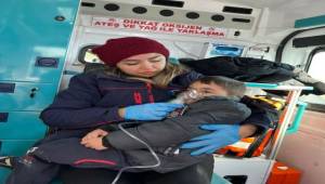 Gaziemirli sağlıkçılar depremzedelere şifa oluyor