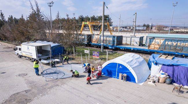 İBB Kahramanmaraş’a 142 sobalı çadır kurdu