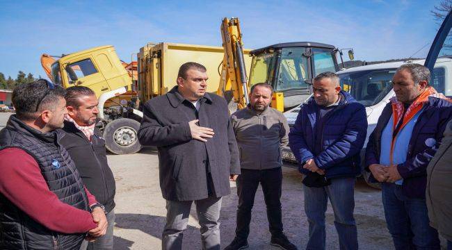 Seferihisar deprem bölgesi için yardım zinciri kurdu