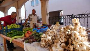 Çeşme’de Tarla’dan Sofra’ya Üretici Pazarı açılıyor