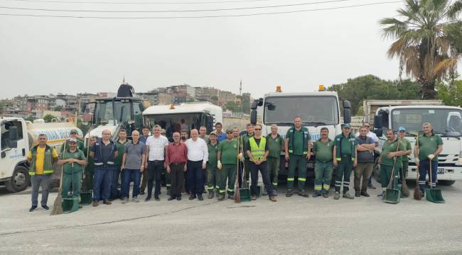 Konak’ın mahallelerinde yaz temizliği