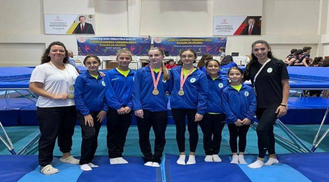 Bornovalı jimnastikçiler altın madalyayı İzmir'e getirdi
