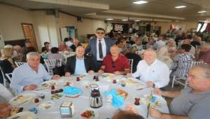 Makedon göçmenleri EGEMAKGÖÇ’ün kahvaltısında buluştu