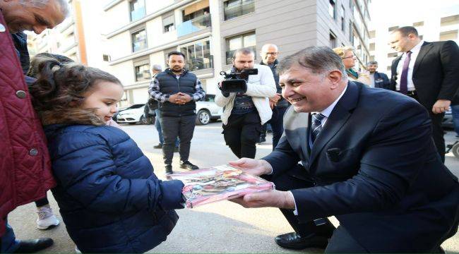 Çocuklara oyun, emeklilere dinlenme alanı 