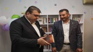 Turgut Köyü'nde Seferihisar'ın ilk dijital kütüphanesi kuruldu