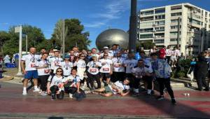 EGİAD Ortaokulu İçin Maraton İzmir’deydiler