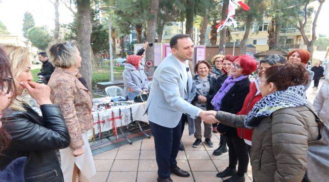 Bornova Belediyesi’nden anneler için “Hediyelik Eşya Günleri”