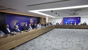 AK Parti İzmir’de, yerel yönetimler zirvesi!
