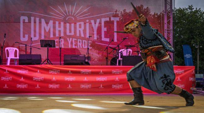 Cumhuriyet coşkusu Kiraz’da