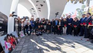 Depremin siyaseti olmaz, vicdanımızla konuşacağız