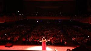 Dilek Türkan ile Cumhuriyet’e Şarkılar