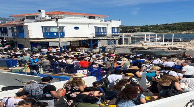 İZDENİZ’in yaz seferlerinden 24 bine yakın yolcu yararlandı