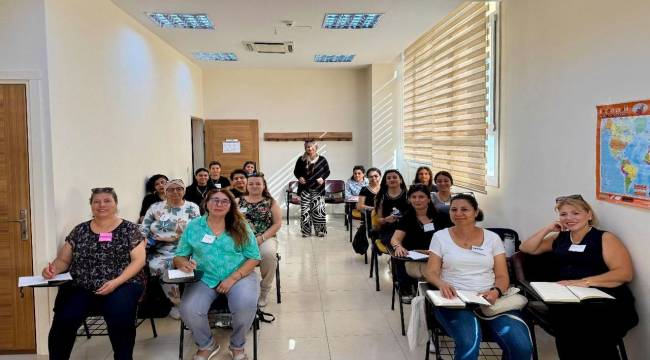 Kadın Dayanışma Merkezi’nde yabancı dil kursları başladı