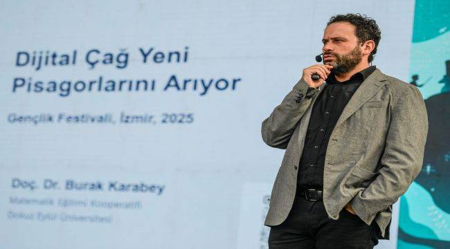 Üniversiteli gençler İzmir’e festivalle “merhaba” dedi
