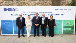 Başkan Tugay’dan sanayicilere yeşil dönüşüm çağrısı