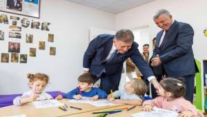 “Bu şehirde yaşayan insanların mutlu olmalarını istiyoruz”