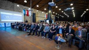 İzmir değişimin seyircisi değil aktörü olacak