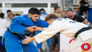 İzmir’in judocuları yenilgisiz şampiyon